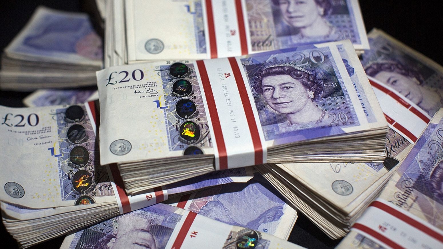 Cobham Pension Plan completes £530 million bulk purchase annuity with